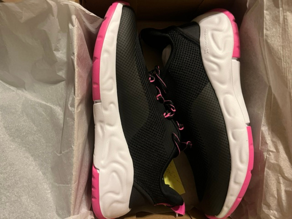All In Motion Camren Sneakers Black Pink Size 6Y